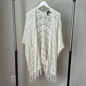 Full Tilt Fringe Tassel Shawl - size large
